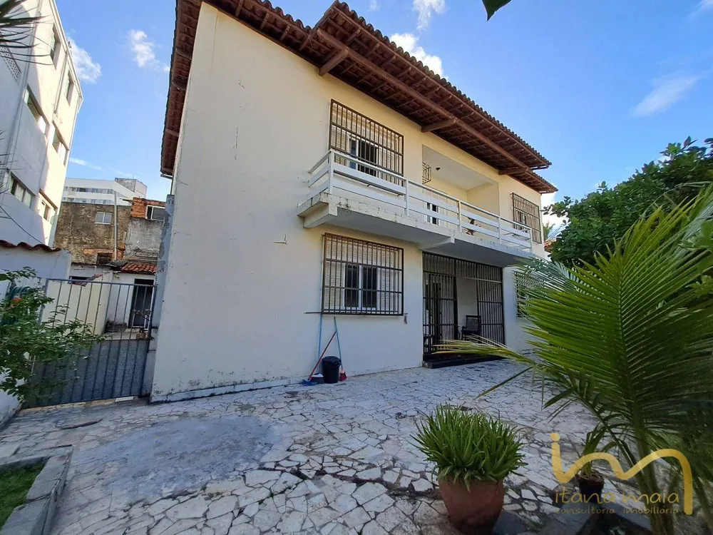 Casa, 4 quartos, 213 m² - Foto 2