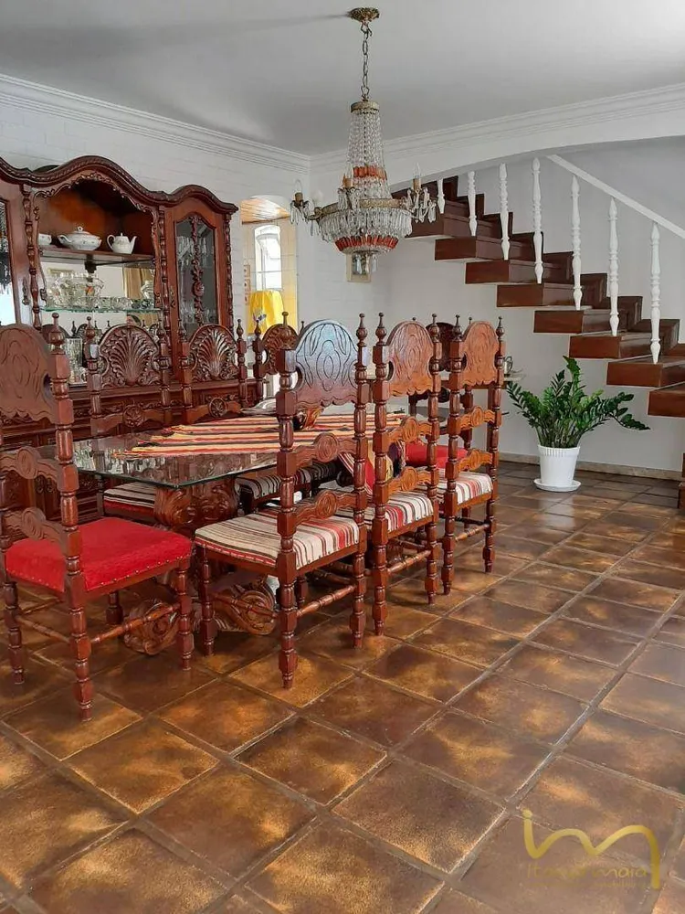 Casa, 4 quartos, 300 m² - Foto 4
