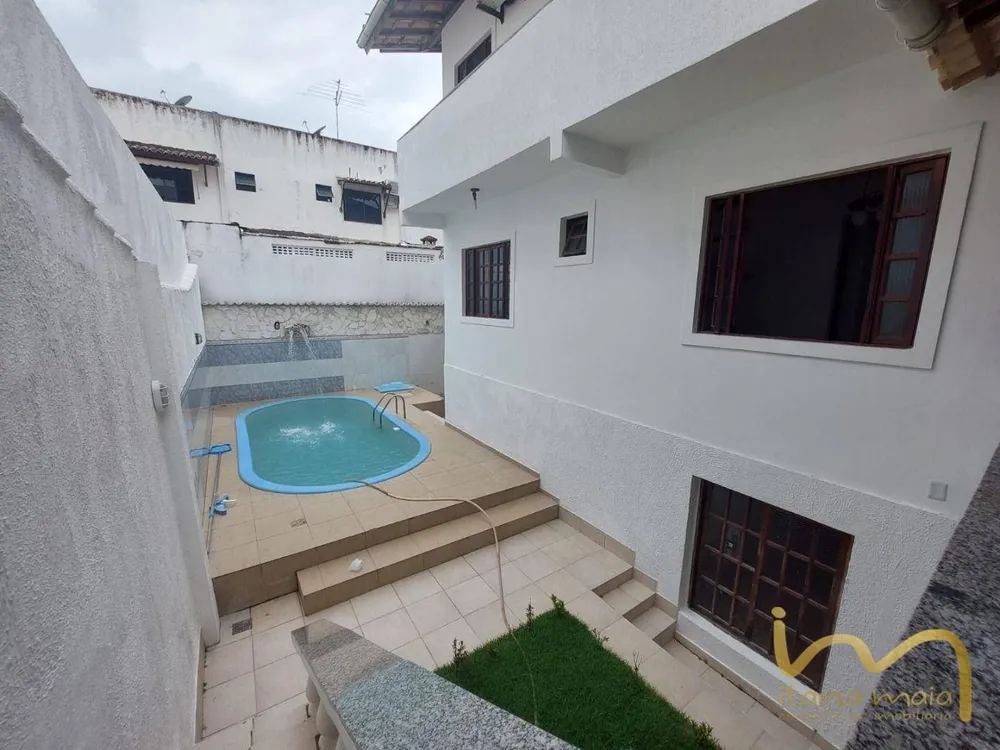 Casa, 6 quartos, 380 m² - Foto 1