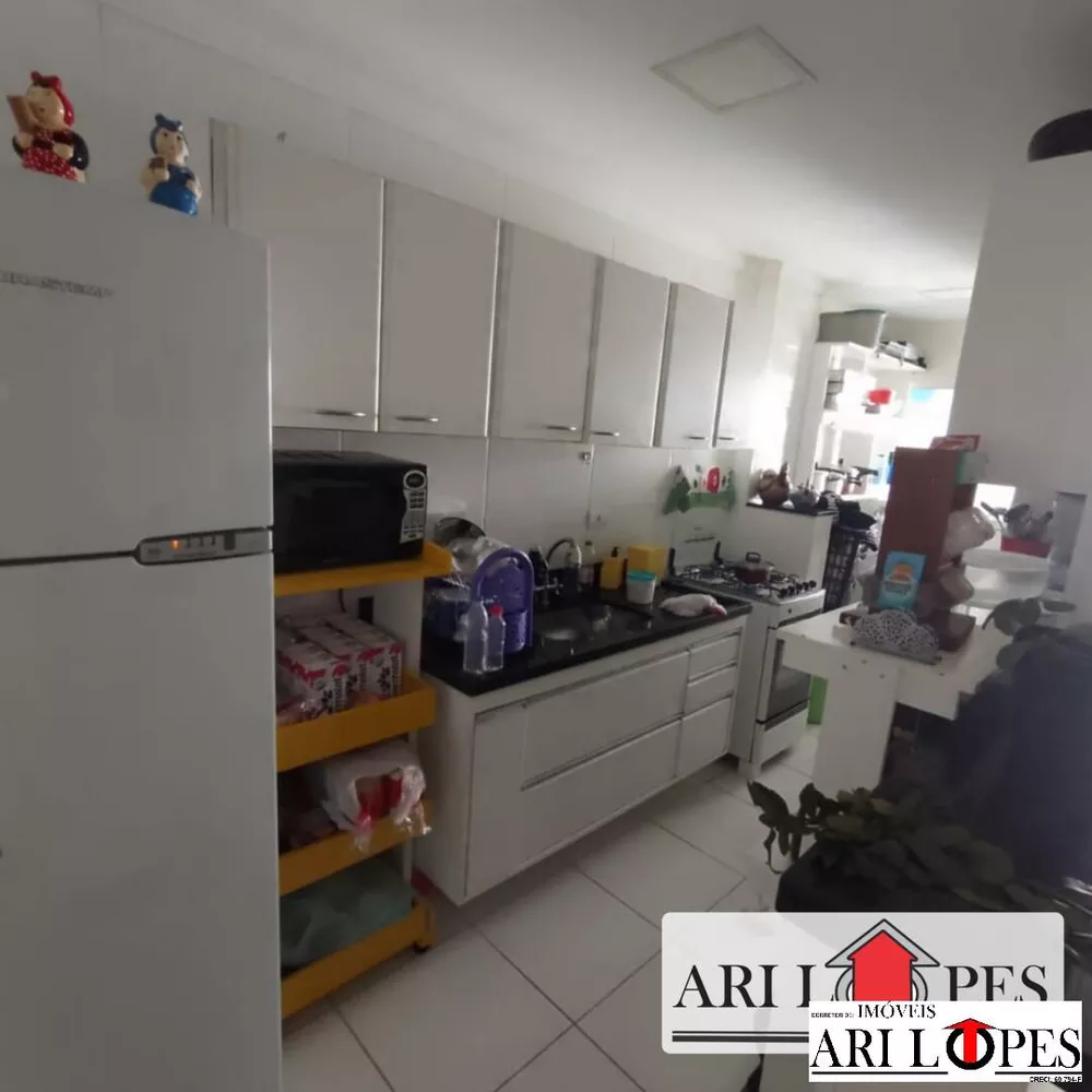 Apartamento à venda com 2 quartos, 75m² - Foto 12