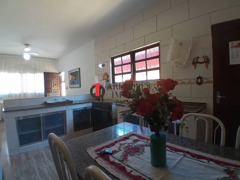 Casa, 2 quartos, 70 m² - Foto 1
