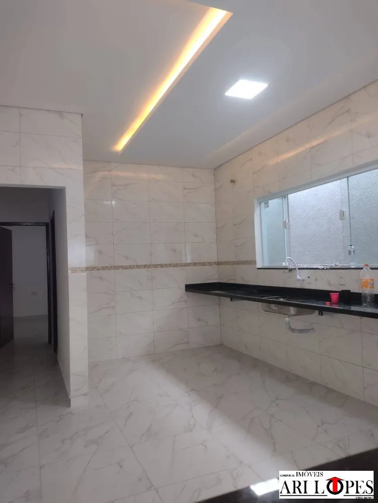 Casa, 3 quartos, 156 m² - Foto 2