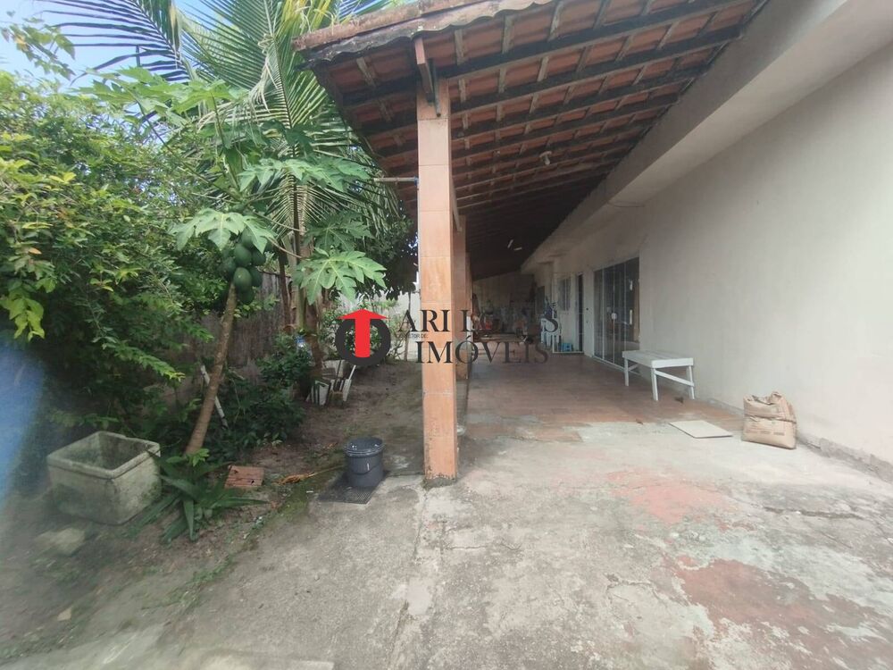 Casa à venda e aluguel com 2 quartos, 90m² - Foto 2