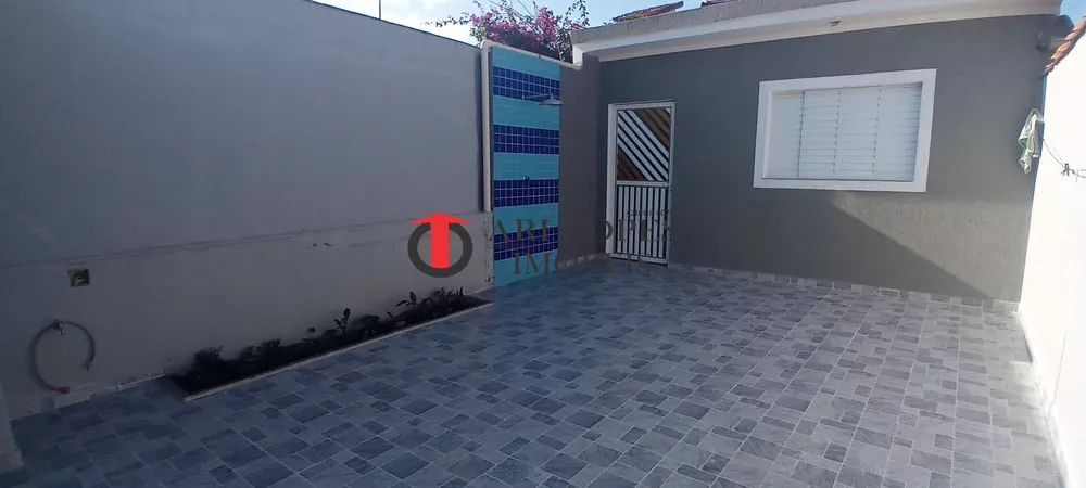 Casa à venda com 2 quartos, 72m² - Foto 3