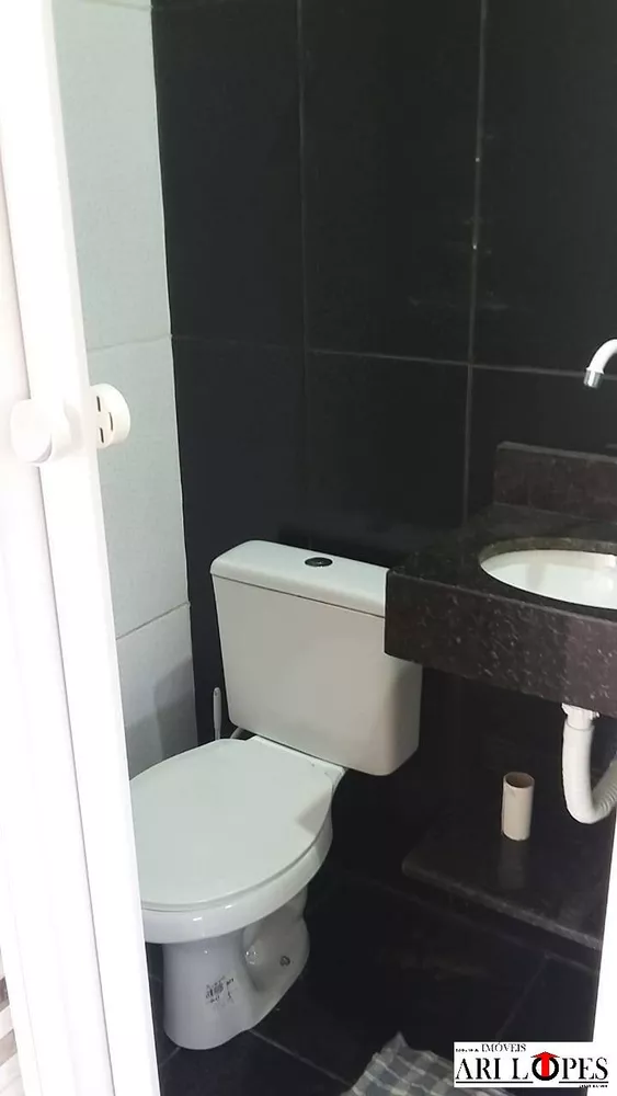 Sobrado à venda com 3 quartos, 168m² - Foto 4