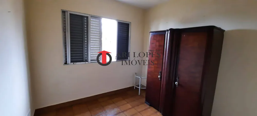 Casa, 3 quartos, 246 m² - Foto 1
