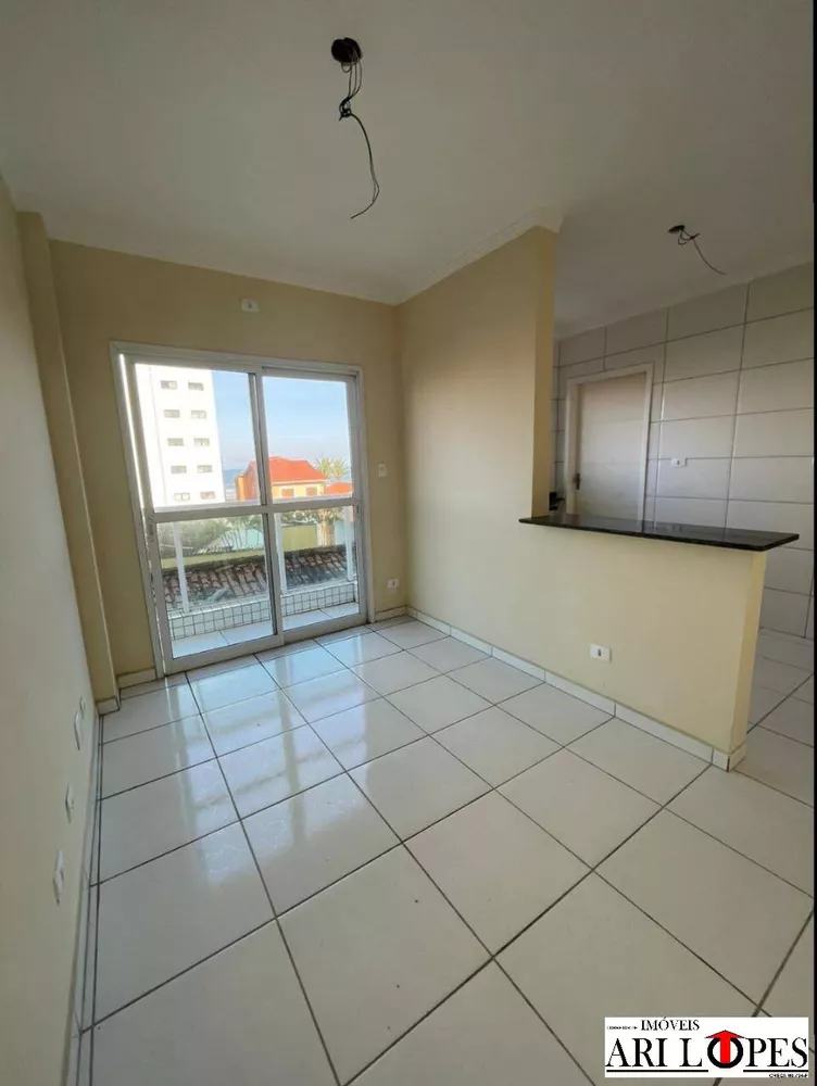 Apartamento à venda com 2 quartos, 61m² - Foto 4