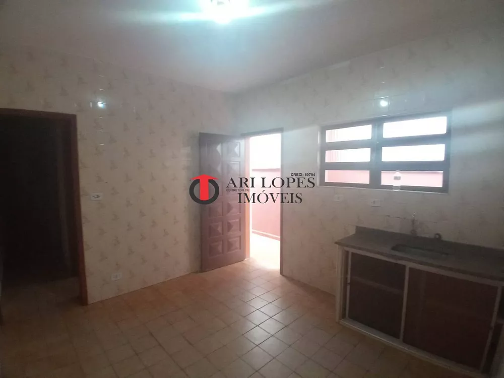 Casa à venda com 3 quartos, 90m² - Foto 6