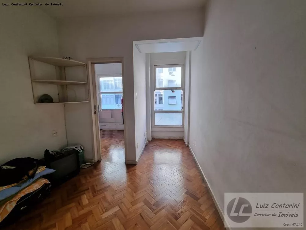 Apartamento à venda com 1 quarto, 33m² - Foto 2