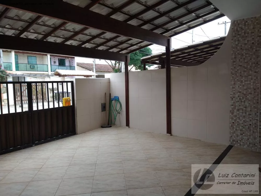 Casa à venda com 2 quartos, 80m² - Foto 2