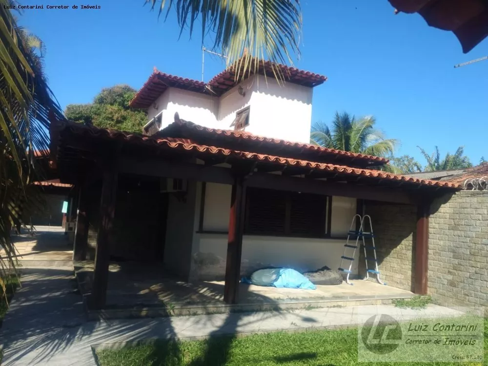 Casa à venda com 3 quartos, 360m² - Foto 4