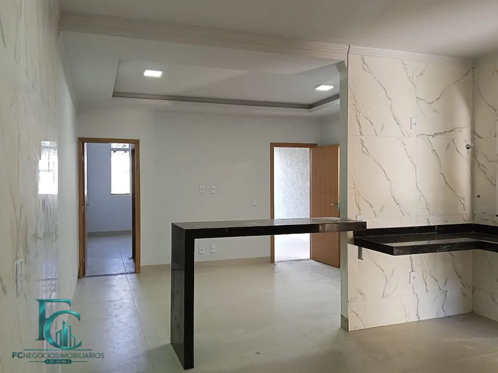 Casa, 2 quartos, 223 m² - Foto 2