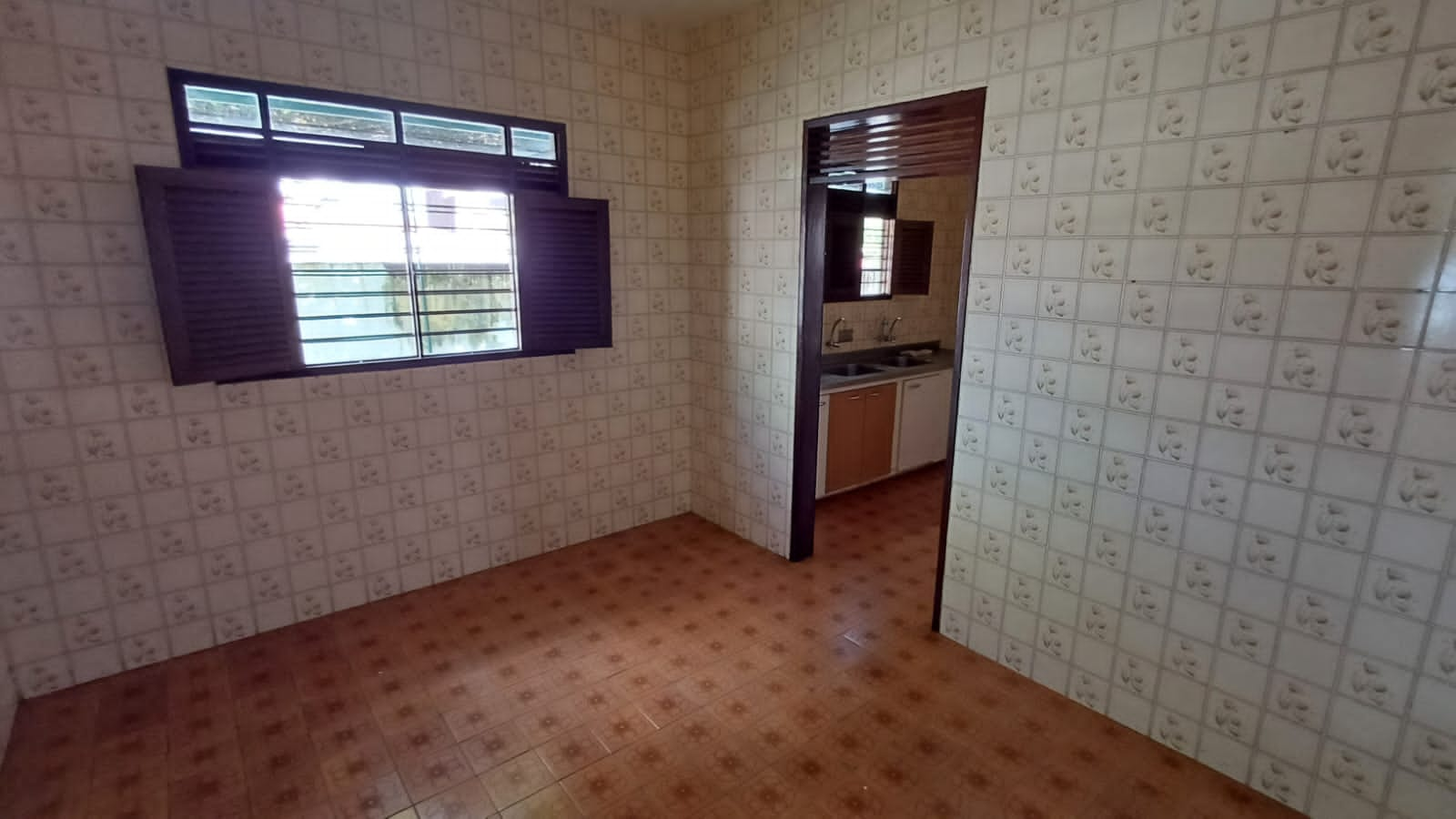 Casa à venda com 5 quartos, 239m² - Foto 30