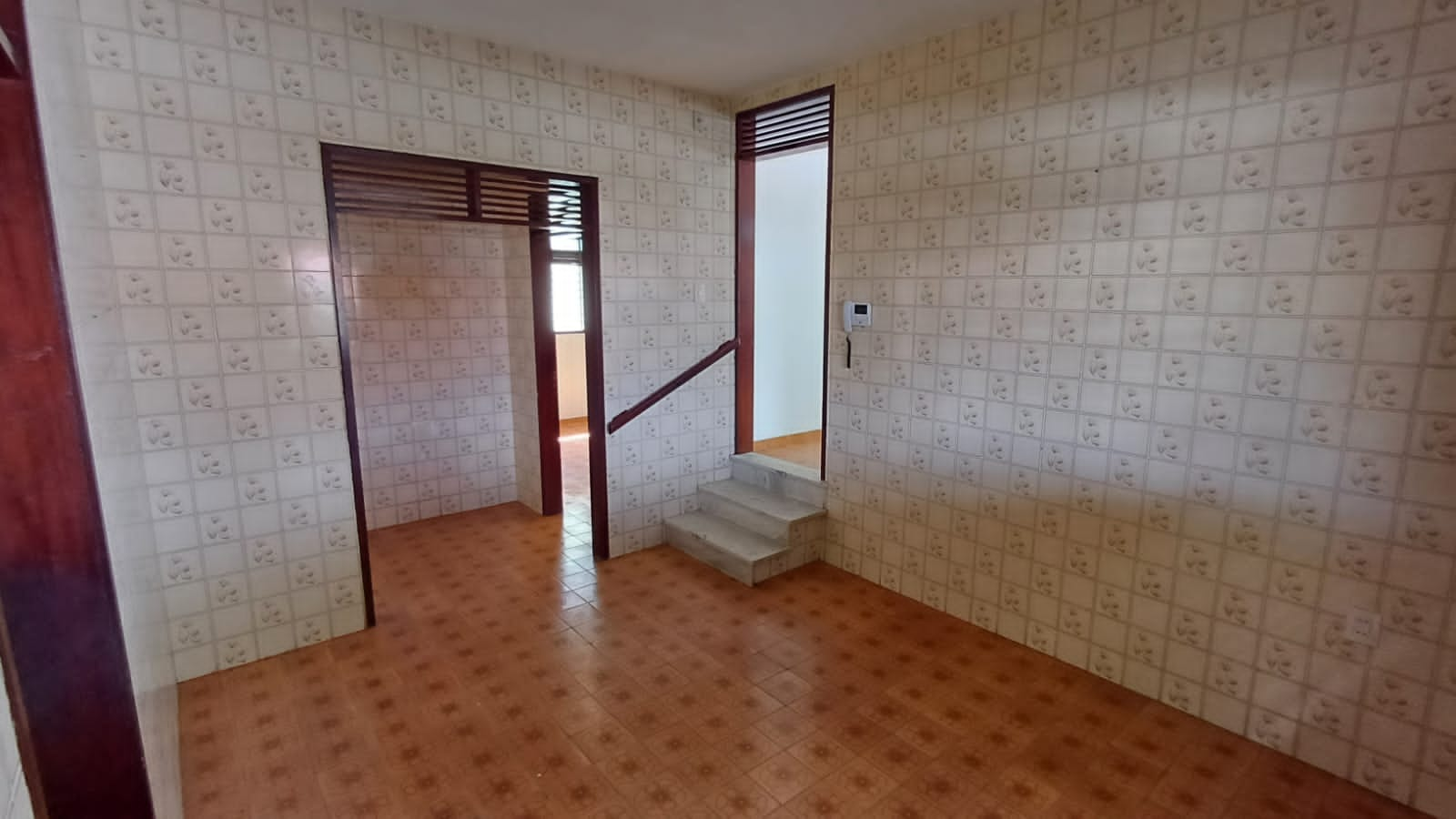 Casa à venda com 5 quartos, 239m² - Foto 11