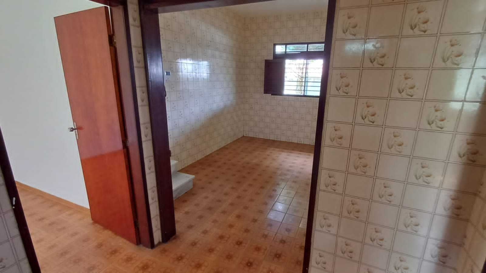 Casa à venda com 5 quartos, 239m² - Foto 27