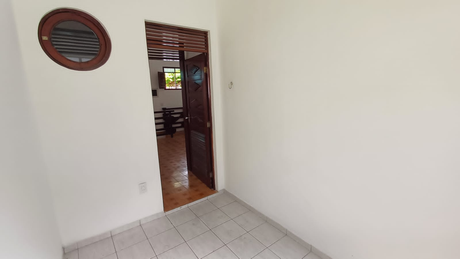 Casa à venda com 5 quartos, 239m² - Foto 29