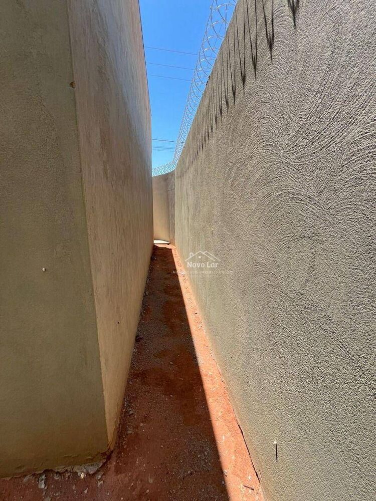 Casa à venda com 2 quartos, 63m² - Foto 15