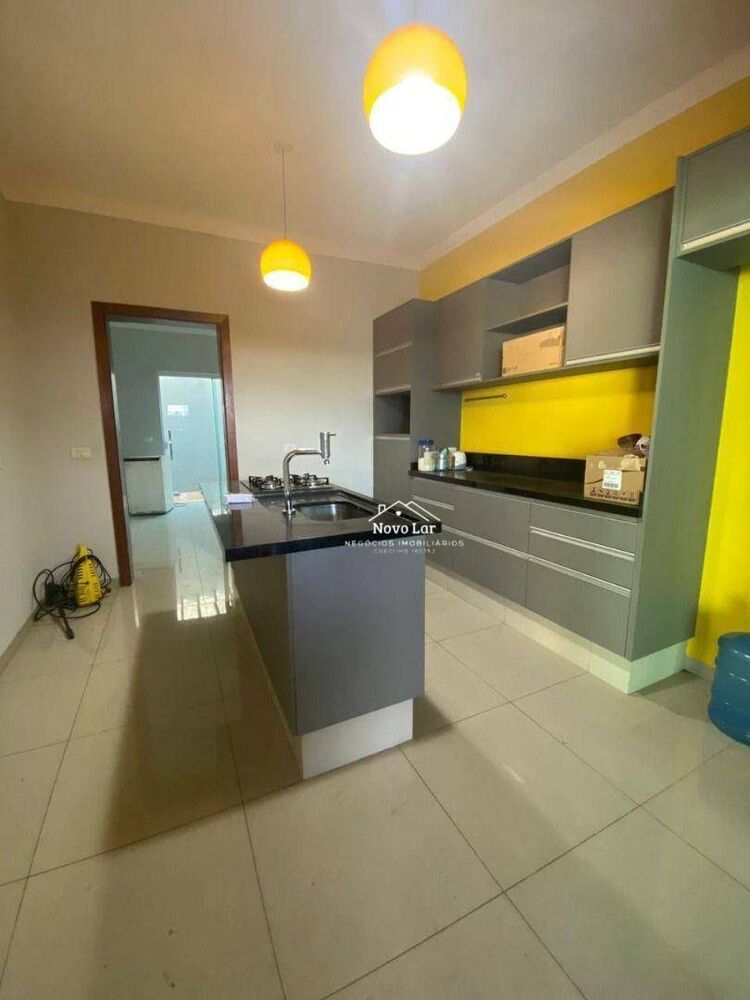 Sobrado, 3 quartos, 270 m² - Foto 7