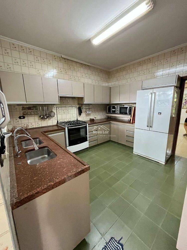 Casa, 4 quartos, 344 m² - Foto 5