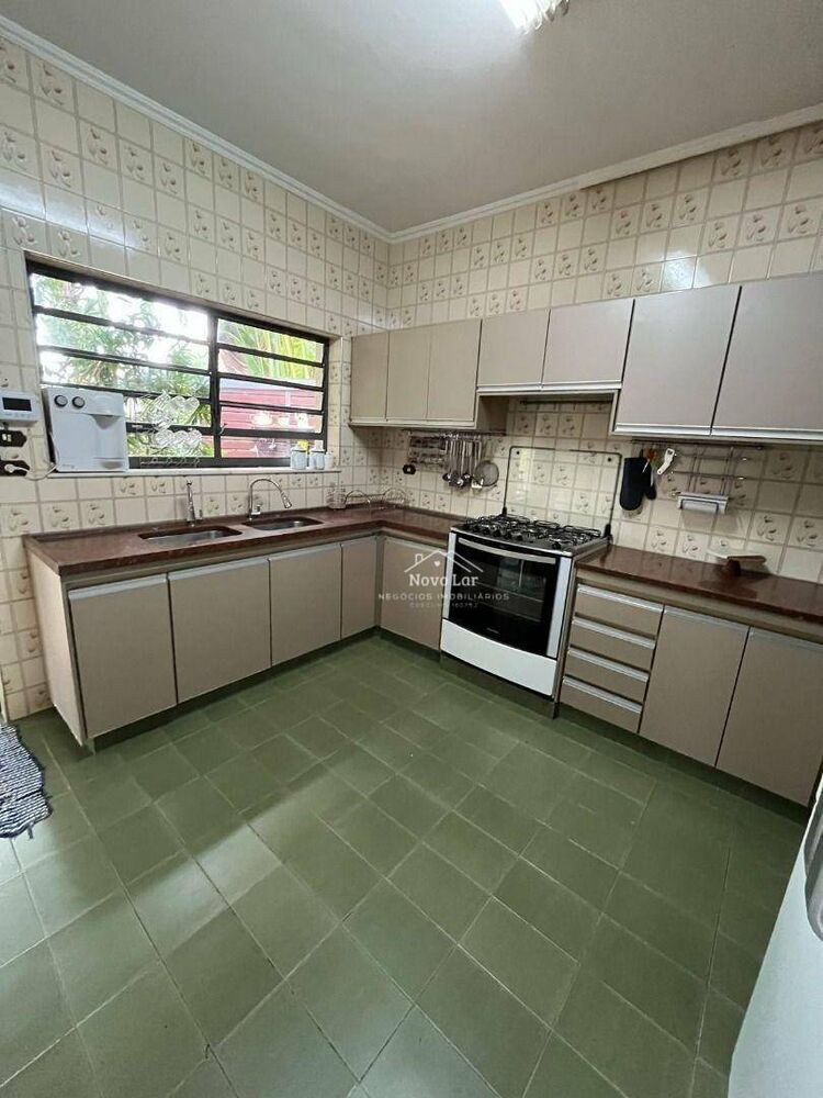 Casa, 4 quartos, 344 m² - Foto 2