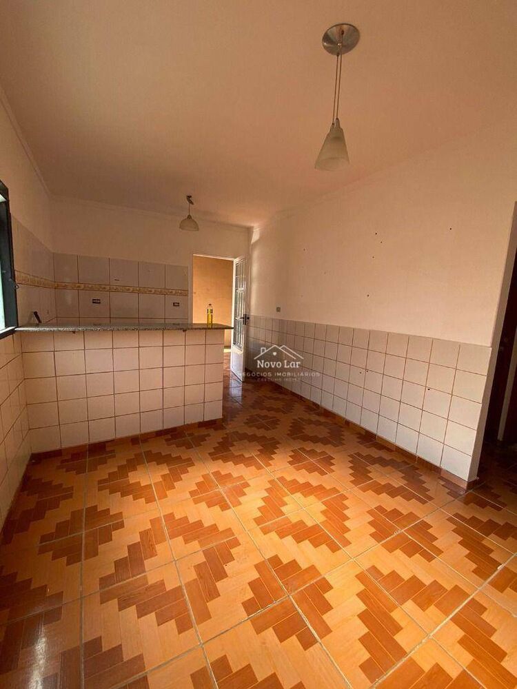 Casa à venda com 2 quartos, 110m² - Foto 6