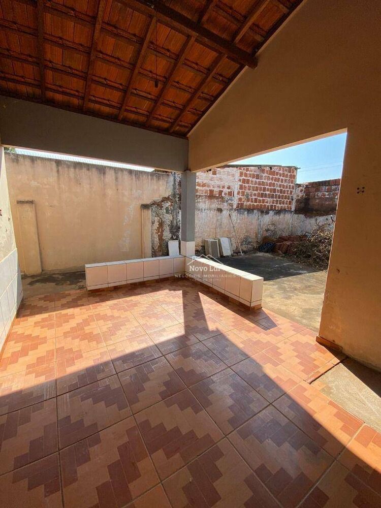 Casa à venda com 2 quartos, 110m² - Foto 10