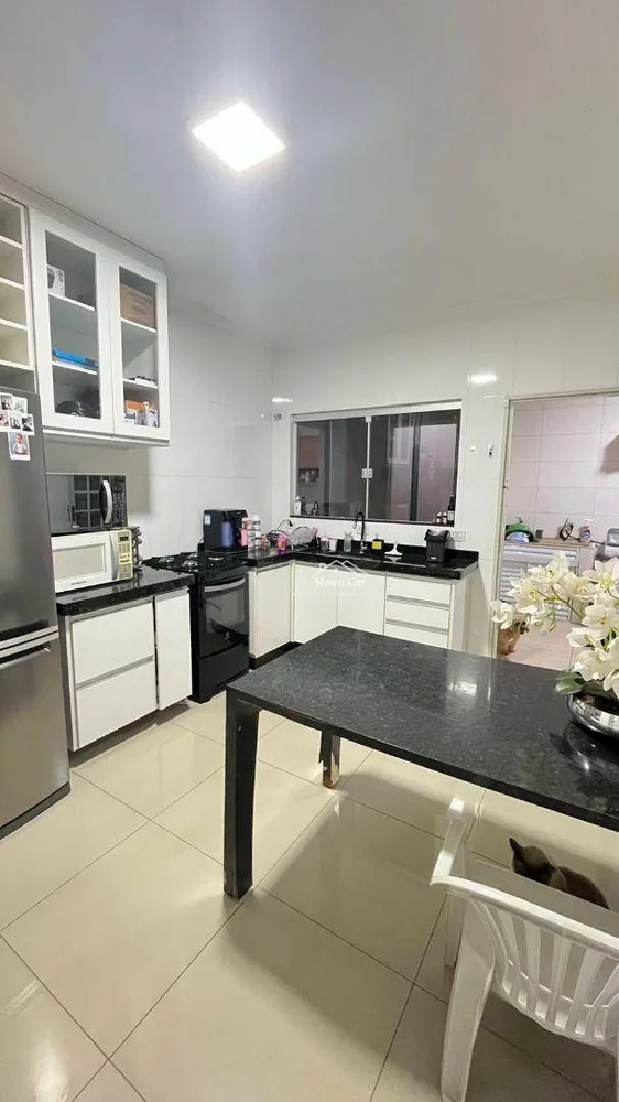 Casa, 4 quartos, 140 m² - Foto 5