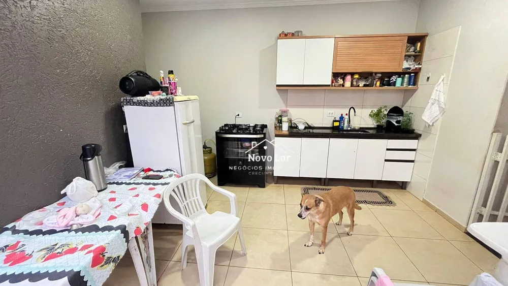 Casa, 4 quartos, 140 m² - Foto 1