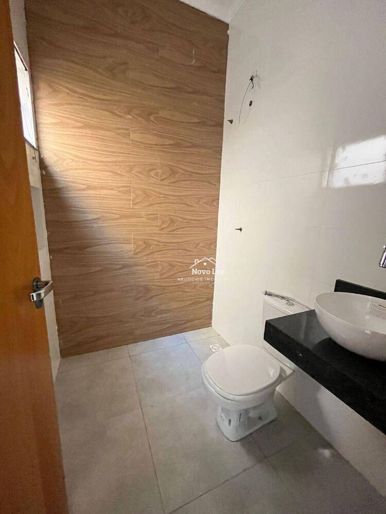 Casa à venda com 2 quartos, 65m² - Foto 6