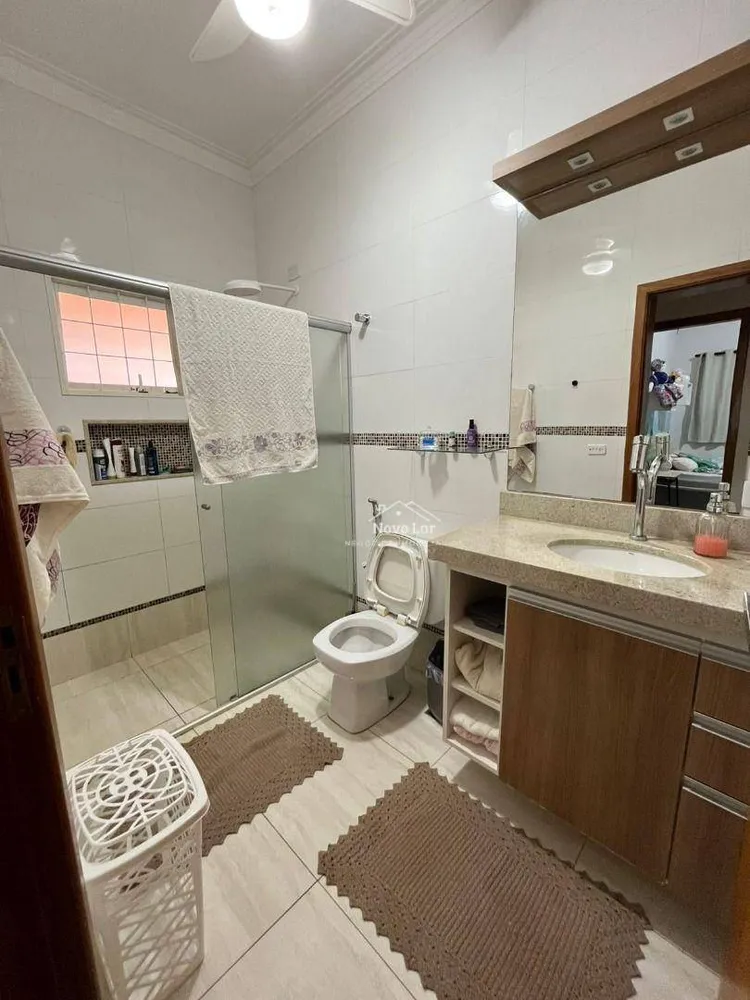 Casa, 3 quartos, 223 m² - Foto 12
