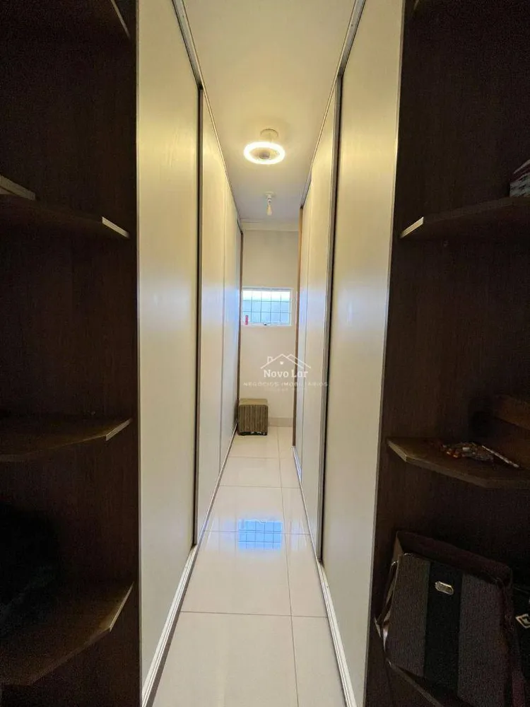 Casa, 3 quartos, 223 m² - Foto 11