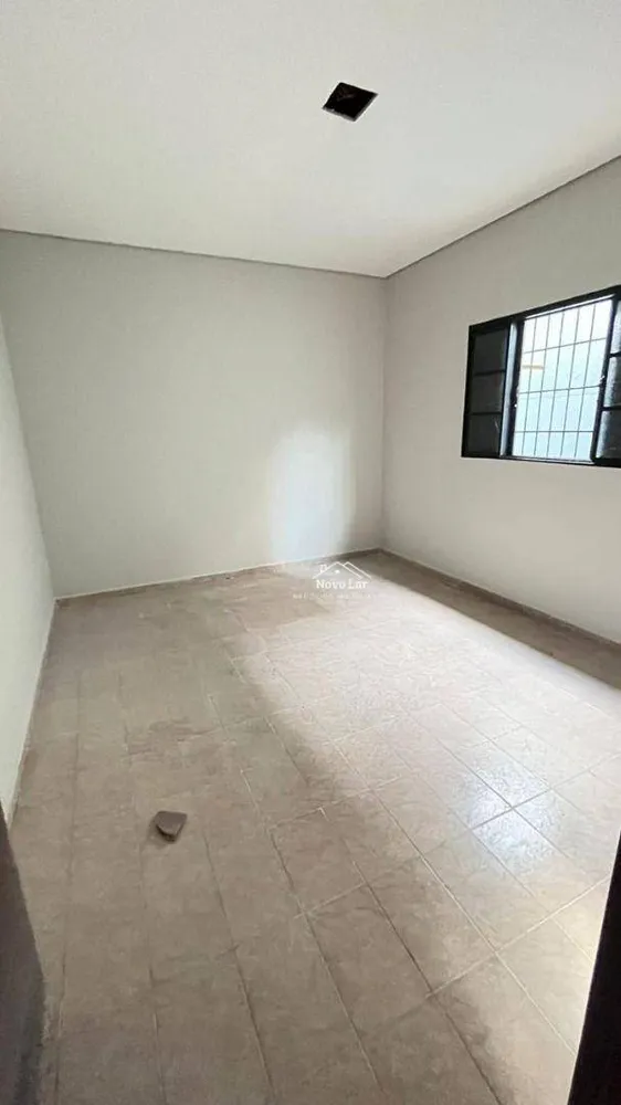 Casa, 3 quartos, 182 m² - Foto 2