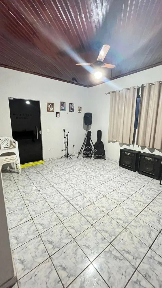 Casa, 3 quartos, 200 m² - Foto 3