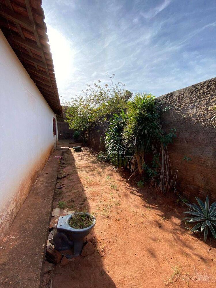 Casa à venda com 2 quartos, 239M2 - Foto 7