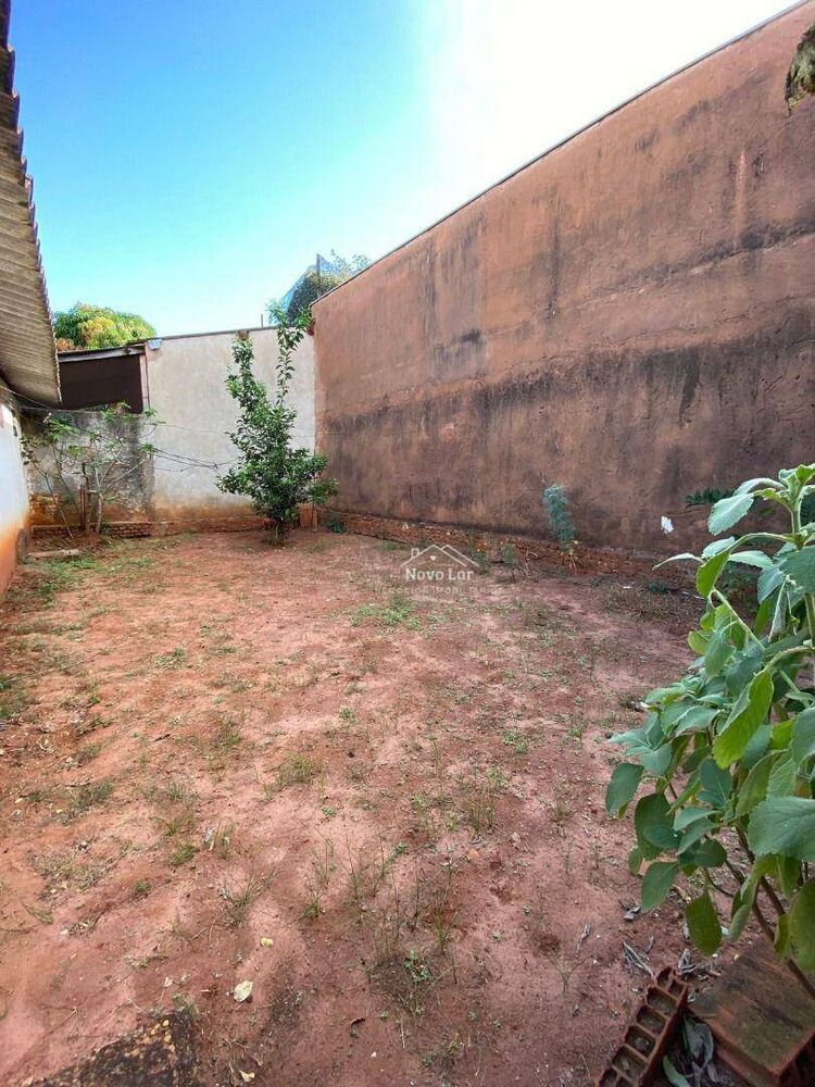 Casa à venda com 2 quartos, 239M2 - Foto 8