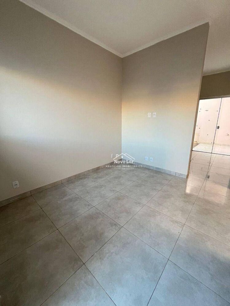 Casa à venda com 2 quartos, 60m² - Foto 5