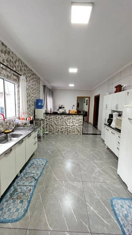 Casa, 3 quartos, 212 m² - Foto 5