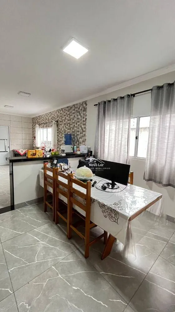 Casa, 3 quartos, 212 m² - Foto 3
