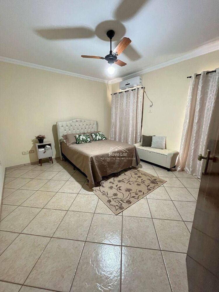 Sobrado à venda com 4 quartos, 348m² - Foto 13
