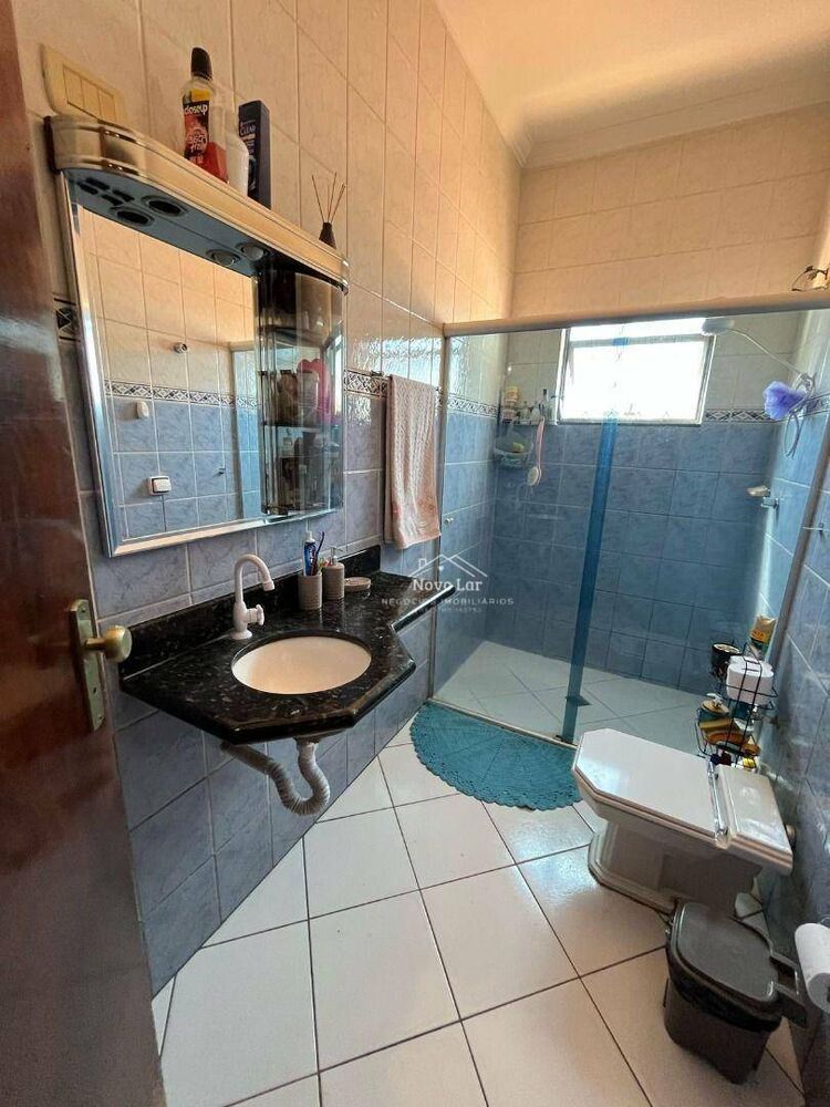 Sobrado à venda com 4 quartos, 348m² - Foto 3