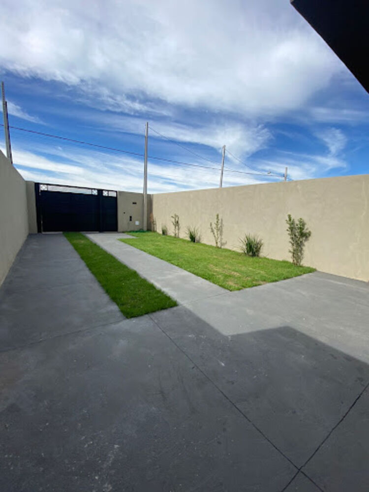 Casa à venda com 3 quartos, 91m² - Foto 13