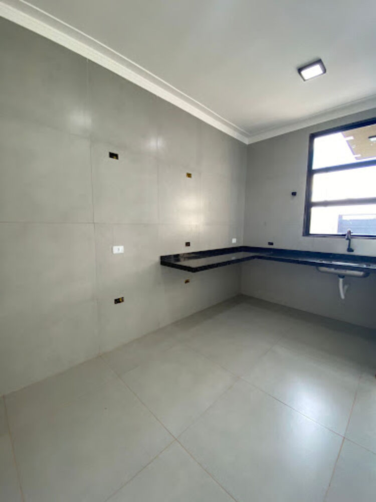 Casa à venda com 3 quartos, 91m² - Foto 4