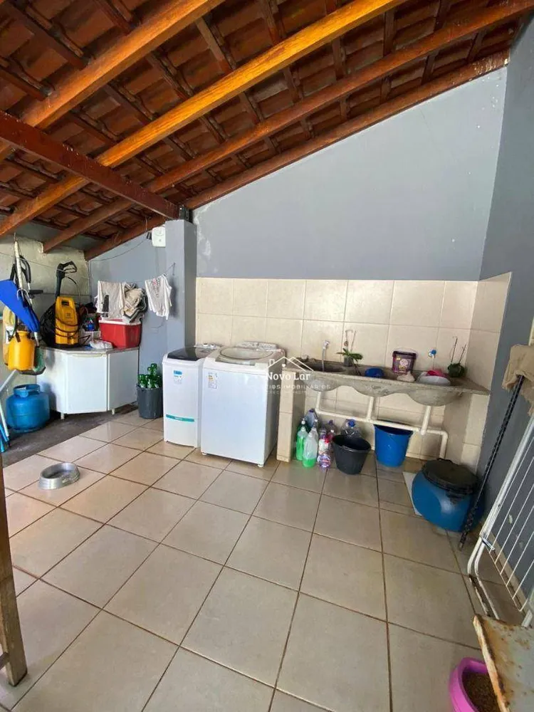 Casa, 3 quartos, 190 m² - Foto 1