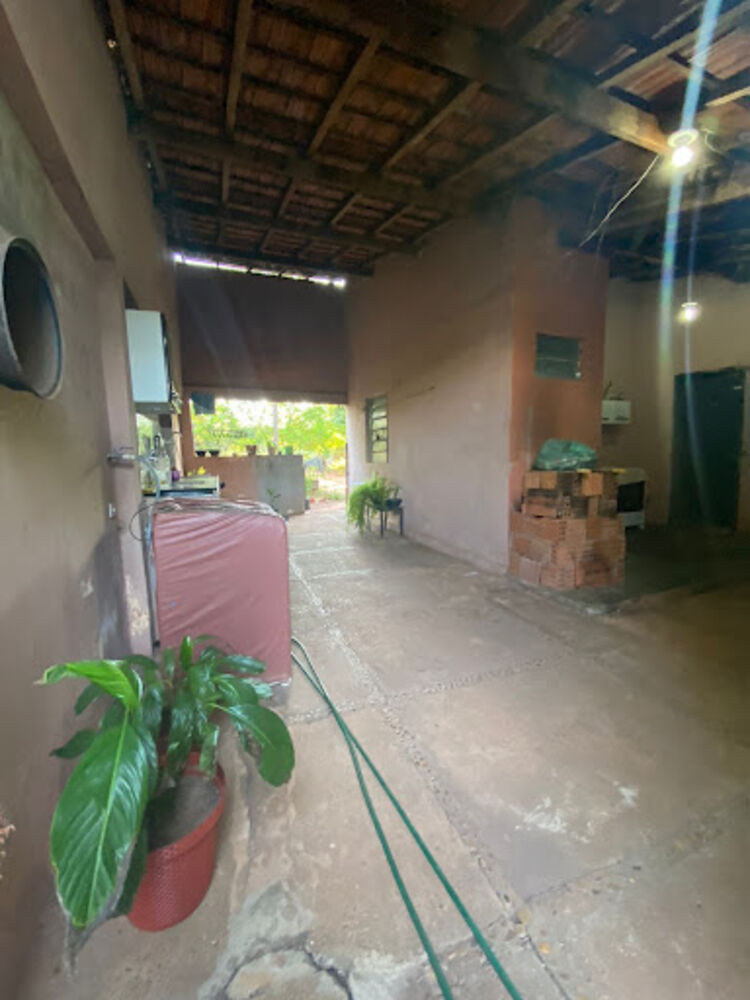 Casa à venda com 3 quartos, 172m² - Foto 2
