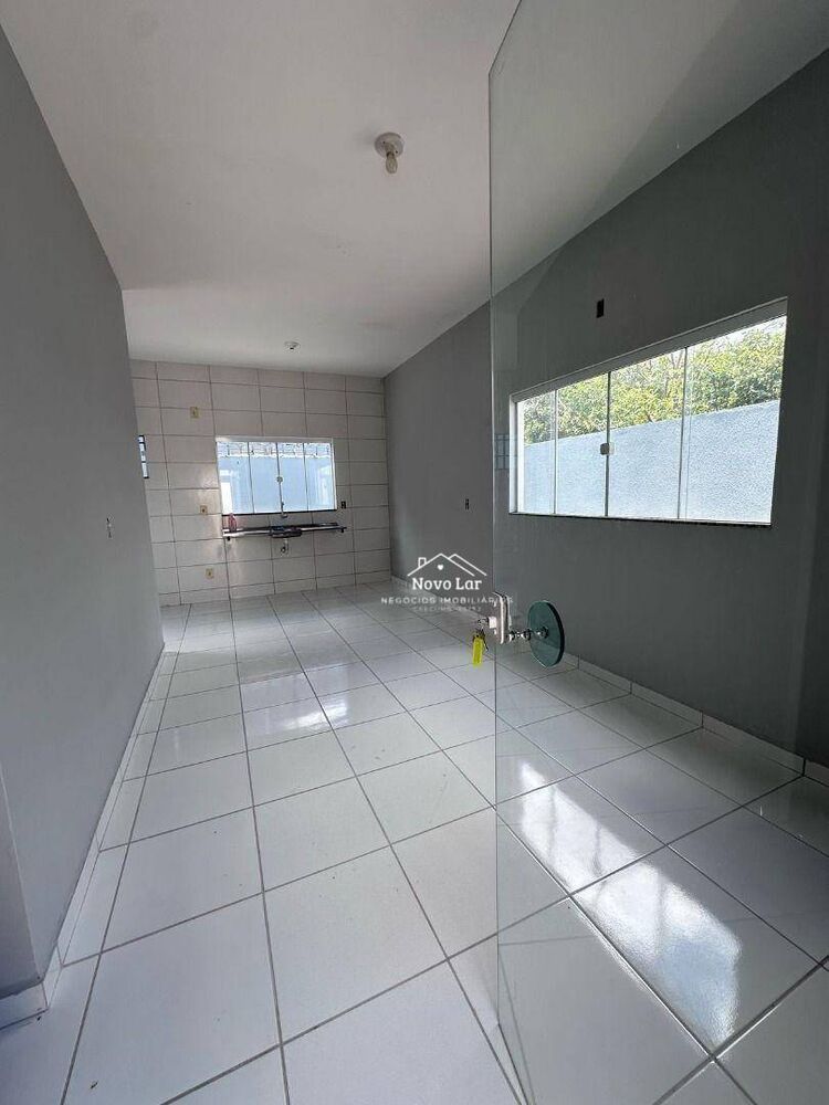 Casa à venda com 2 quartos, 52m² - Foto 3