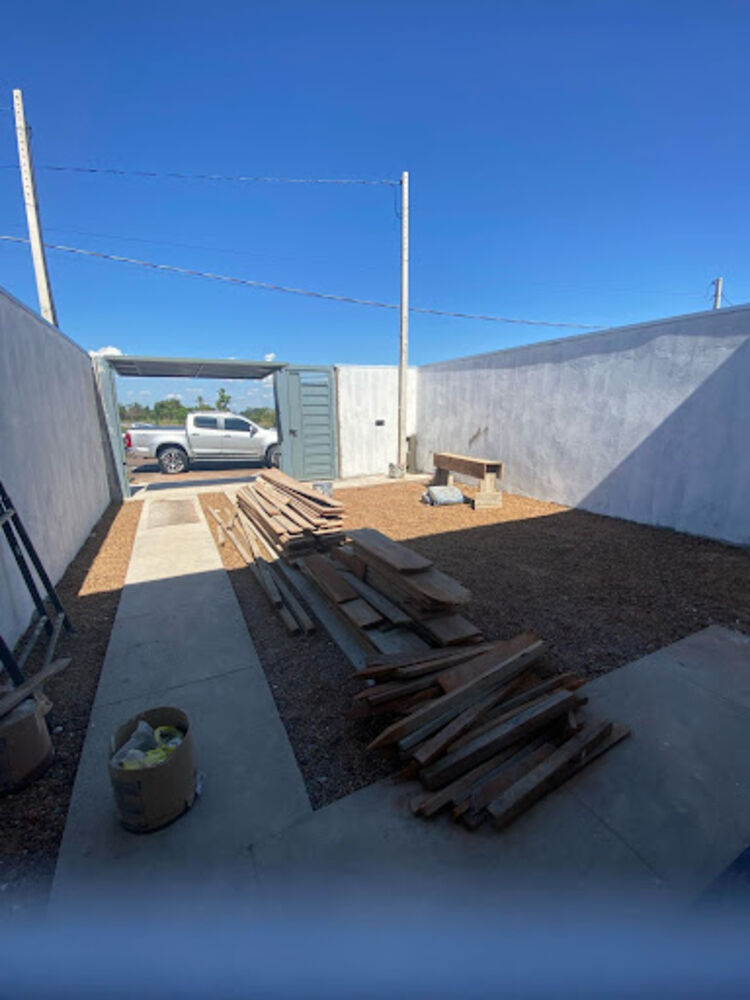 Casa à venda com 2 quartos, 83m² - Foto 2
