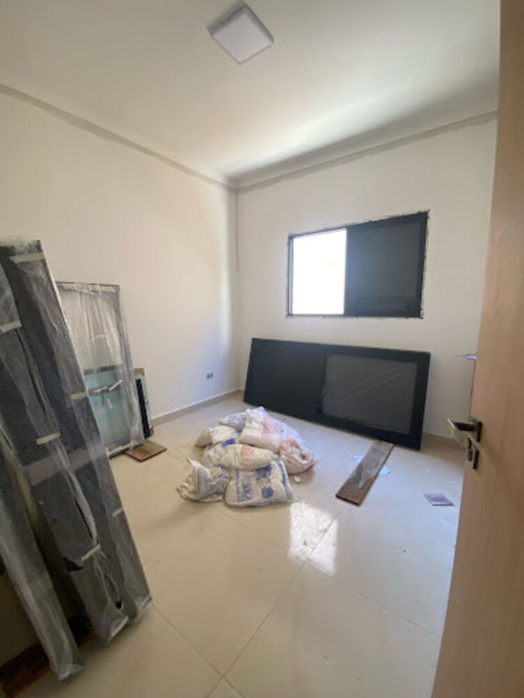 Casa à venda com 2 quartos, 83m² - Foto 11