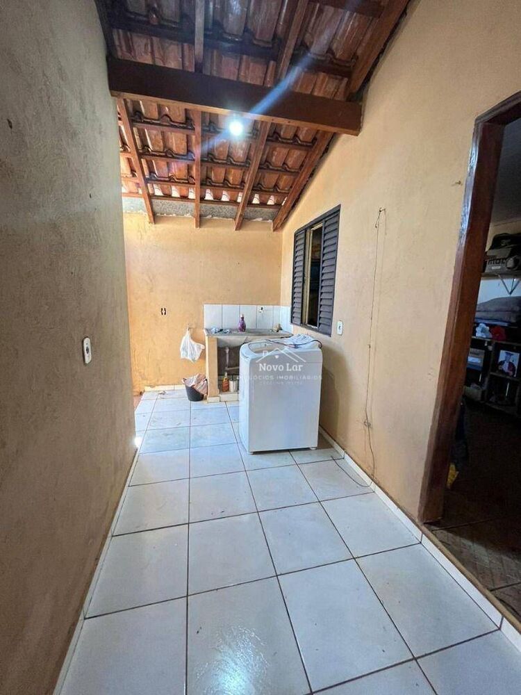Casa à venda com 4 quartos, 55m² - Foto 16