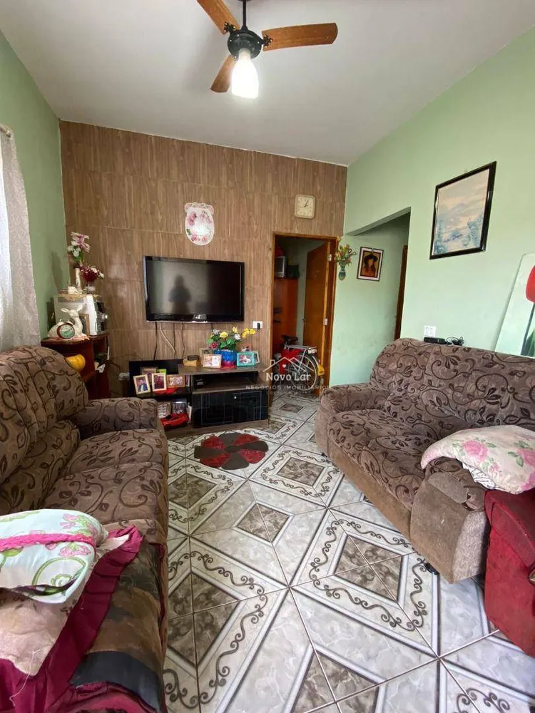 Casa, 5 quartos, 244 m² - Foto 3