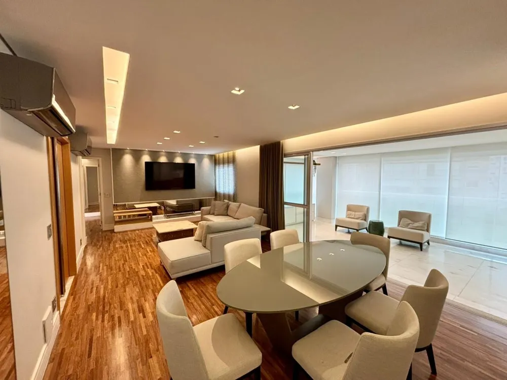Apartamento, 3 quartos, 157 m² - Foto 1